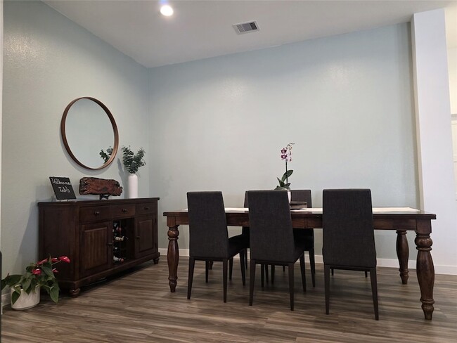 Building Photo - 13304 Big Sky Ct