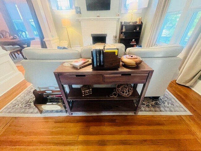 Building Photo - The West Jefferson — Furnished comfort in the heart of Mid-Town.