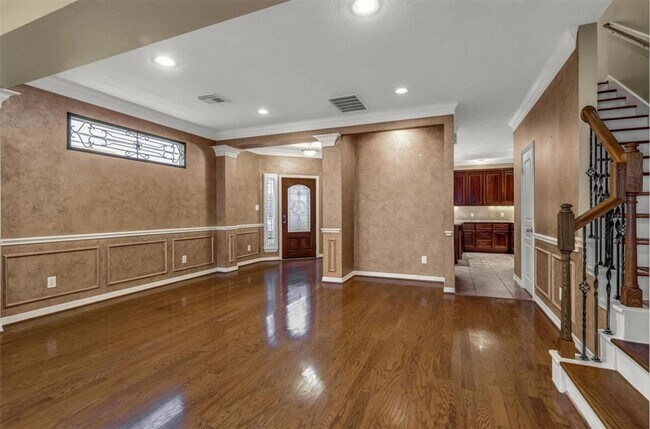 Building Photo - 1524 Birdsall St
