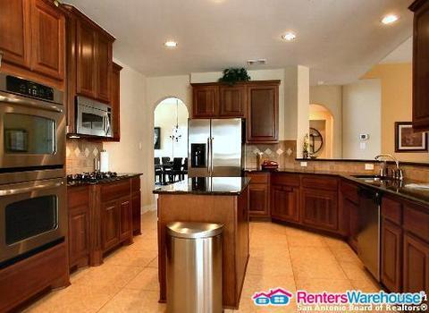 Building Photo - 18714 Canoe Brk