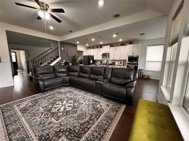 Building Photo - 4444 Arques Ave