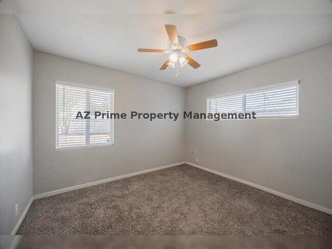 Building Photo - 1808 W Thomas Rd