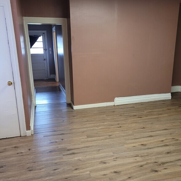 Building Photo - 1324 S Pittsburgh St