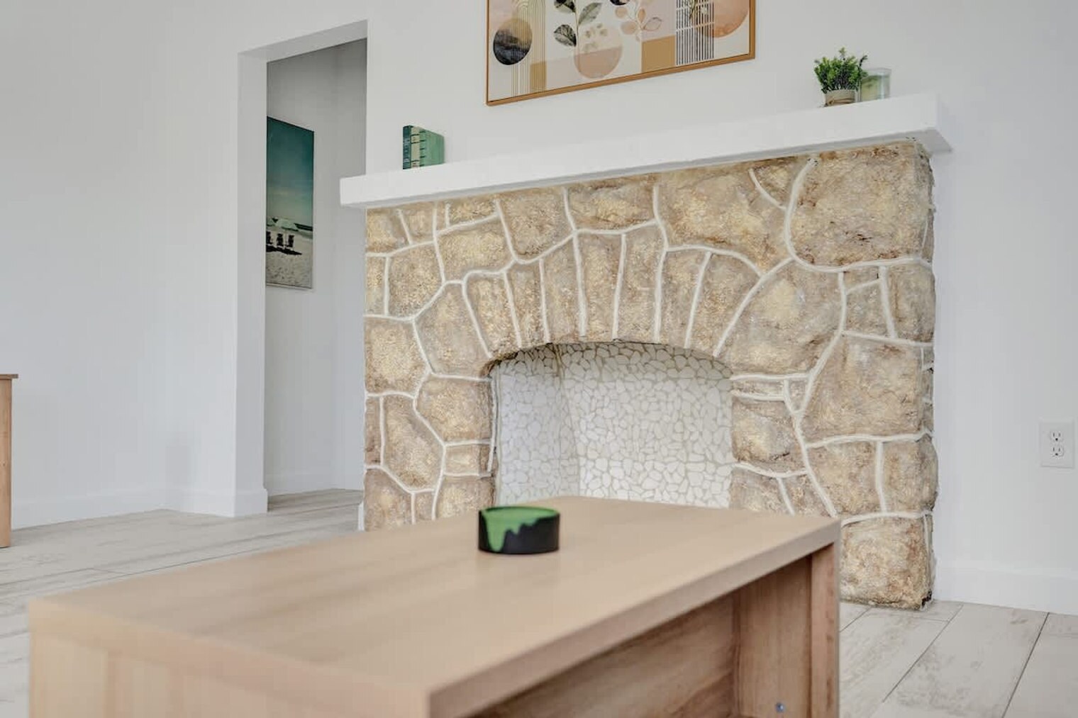 Building Photo - 901 N Federal Hwy