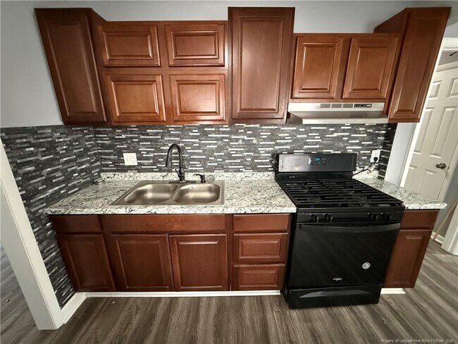 Building Photo - 1016 Augusta Dr