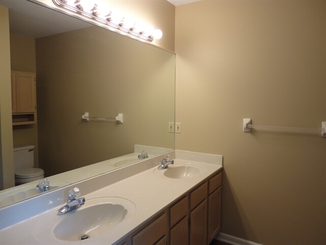 Building Photo - 7037 Berry Blossom Ct