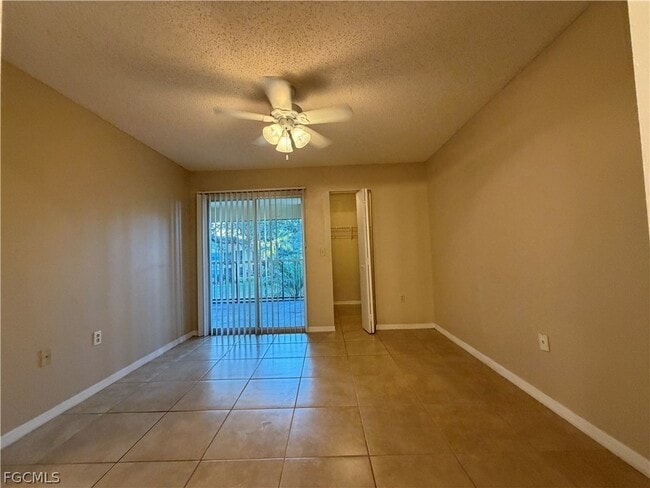 Building Photo - 12561 Equestrian Cir