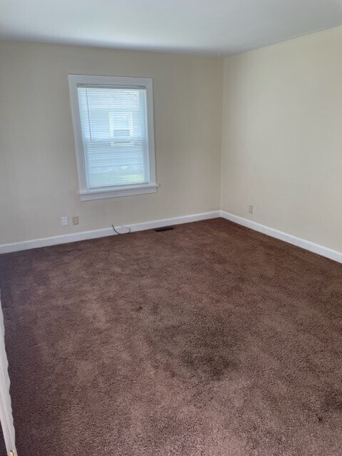 Living Room - 3026 Saint Ann St