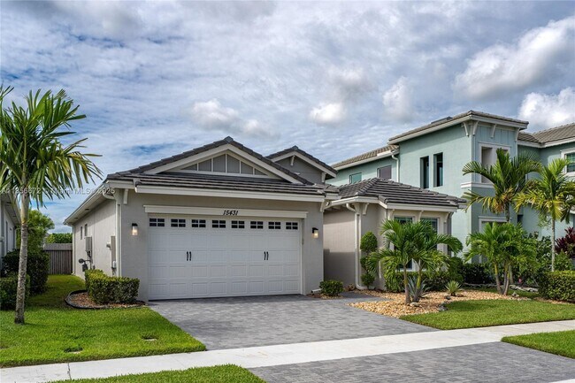 Primary Photo - 15431 Goldfinch Cir