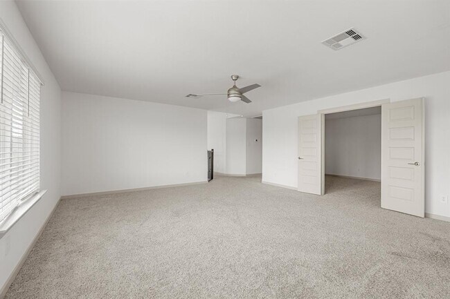 Building Photo - 29231 Red Rocks Pk Dr