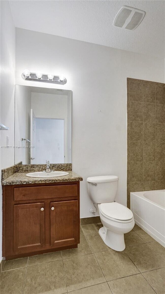 Building Photo - 1401 SW 147th Ter
