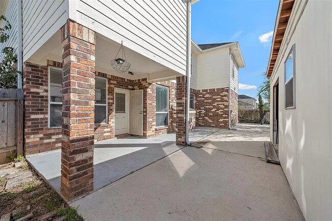 Backyard patio - 4903 Ibis Lake Ct