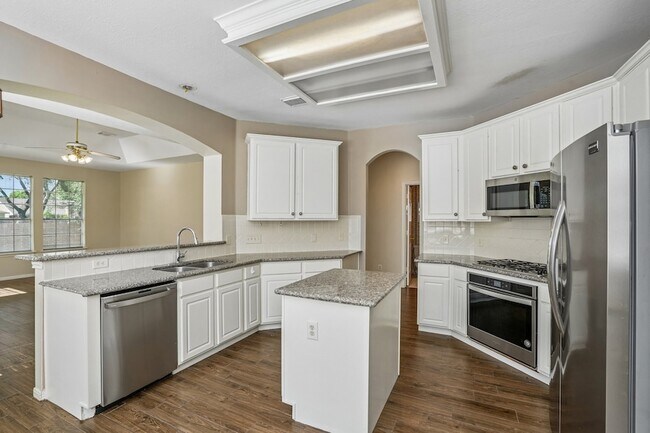 Building Photo - 15415 Truslow Point Ln