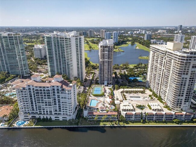 Building Photo - 20185 E Country Club Dr