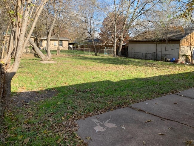 Building Photo - 1820 Nelva St