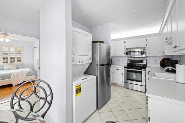 Building Photo - 1031 Citrus Way