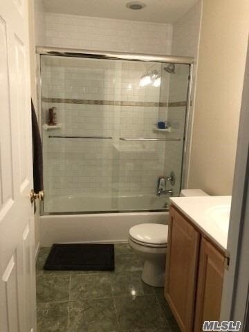 Building Photo - 281 Wilmot Rd