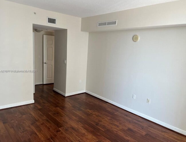 Building Photo - 1745 E Hallandale Beach Blvd