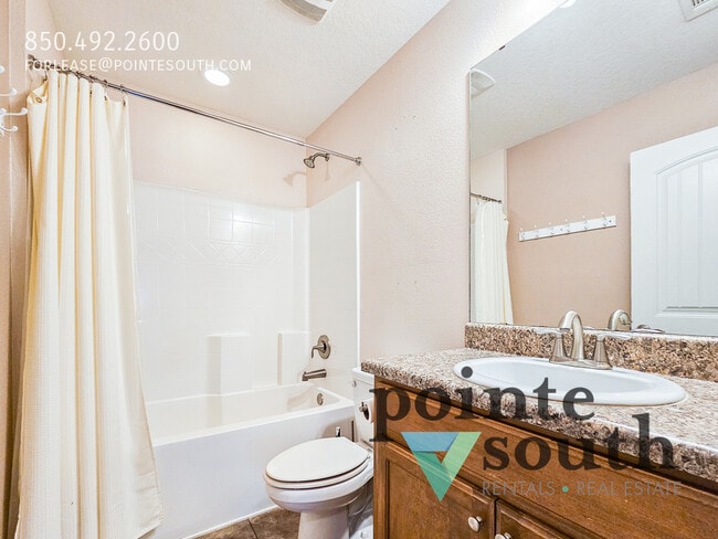 Building Photo - 6305 Parakeet Trail