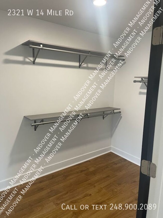 Building Photo - Maple Ranch - Large 2bd/2ba