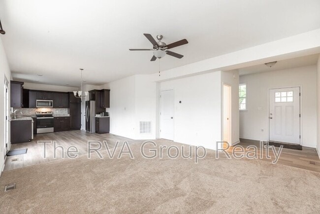 Building Photo - 5620 Moss Side Ave