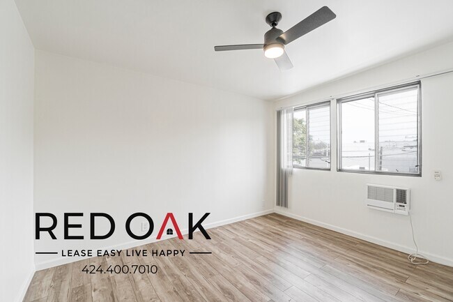 Building Photo - 1051 N Ogden Dr