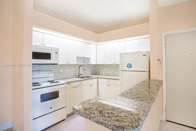 Building Photo - 9711 W McNab Rd