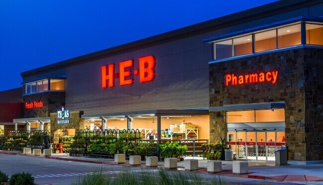 Building Photo - 24967 Goldoni Dr