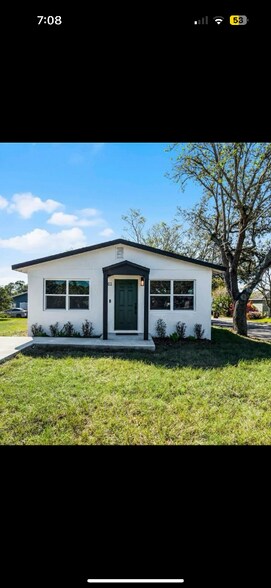 Primary Photo - 1301 Ave L