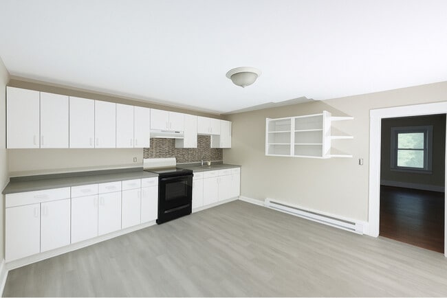 Building Photo - 211 Old Rte 22