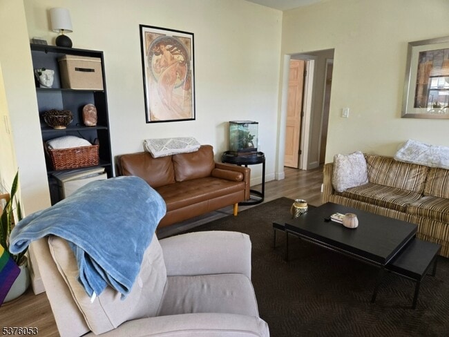 Building Photo - 70 Overlook Ave