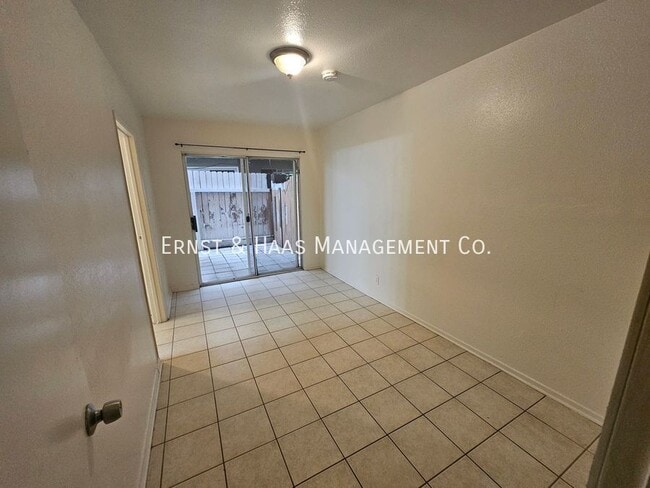 Building Photo - 3370 E Andy St