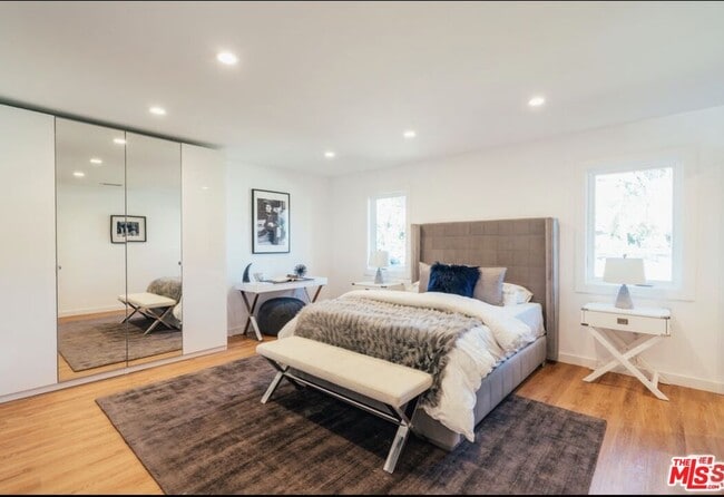 Building Photo - 13506 W Chandler Blvd