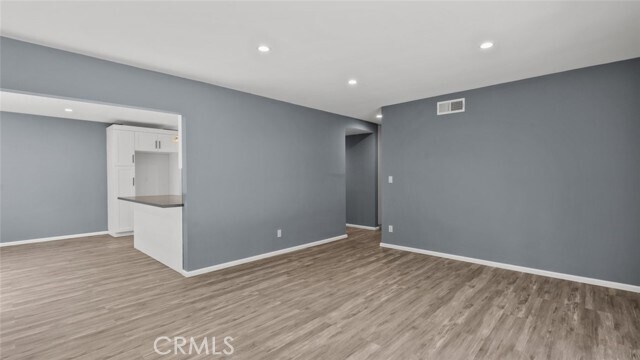 Building Photo - 9540 Debra Ave