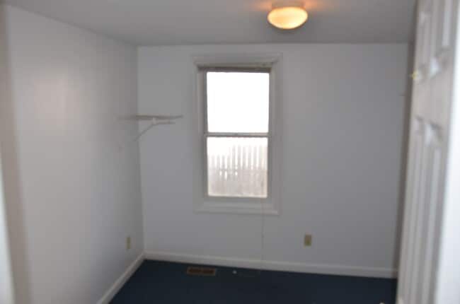 Building Photo - 15-17 Peru Street