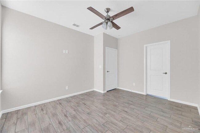 Building Photo - 3217 S Colt Ln