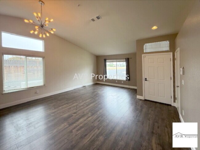Building Photo - Beautiful Livermore home with luxury gazeb...