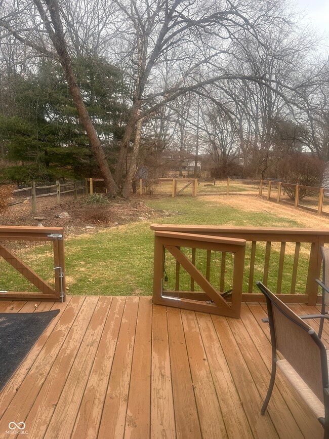 Building Photo - 9209 N Park Ave