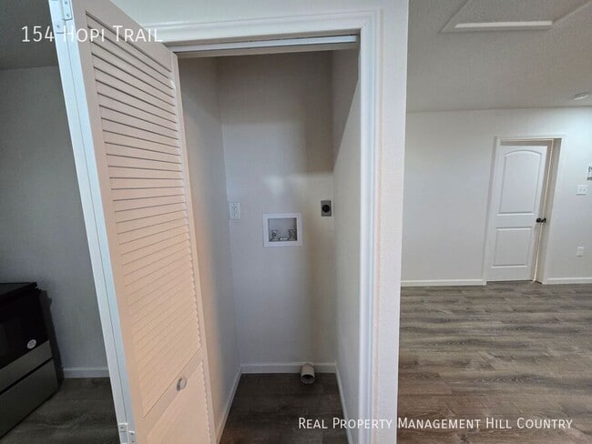 Building Photo - 154 Hopi Trail