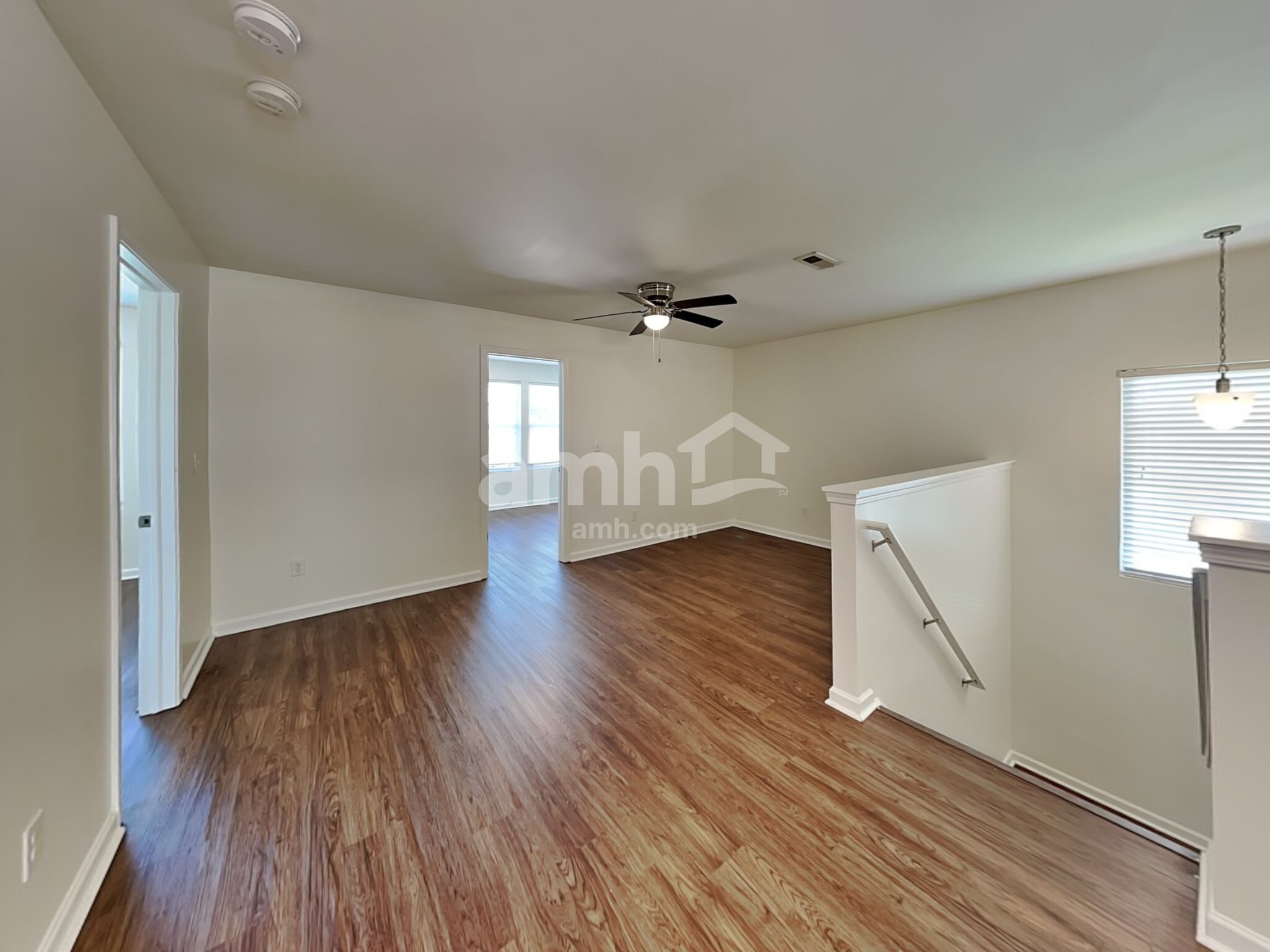 Building Photo - 10216 Daniel Dwayne Dr