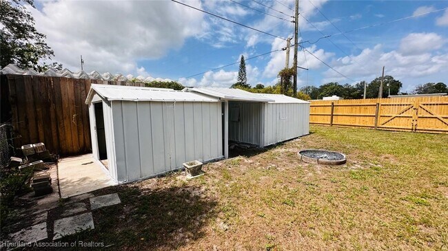 Building Photo - 4701 Ferdinand Ave