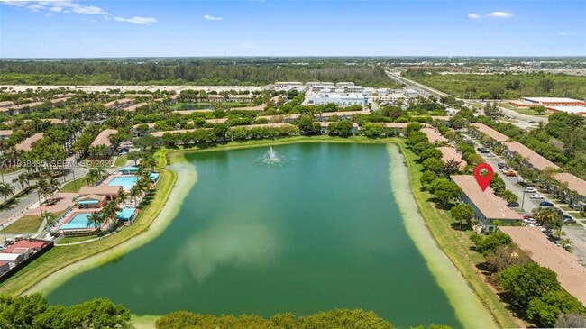 Building Photo - 1458 SE 24th Ct