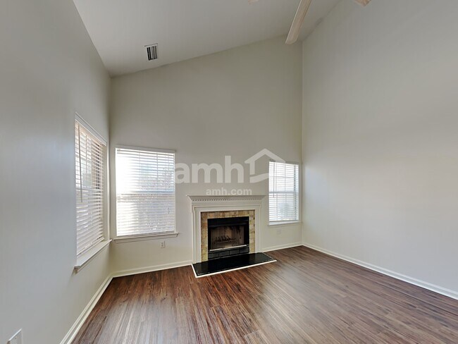 Building Photo - 4 Cherrystone Ct