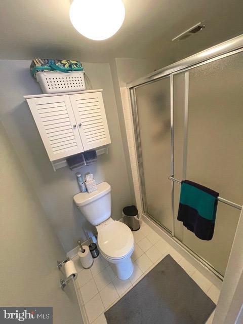 Building Photo - 4500 S Four Mile Run Dr