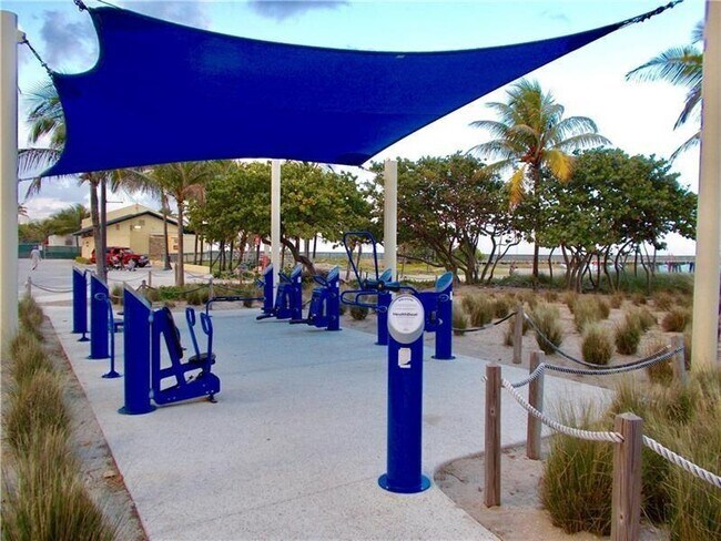 Building Photo - 133 N Pompano Beach Blvd