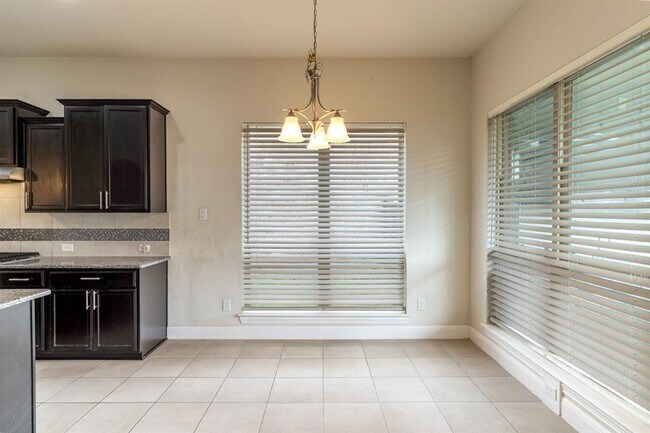 Building Photo - 2608 Pecan Creek Dr