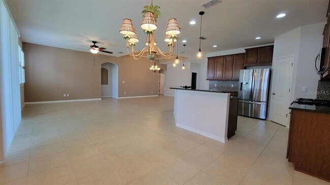 Building Photo - 2229 Valterra Vista Way