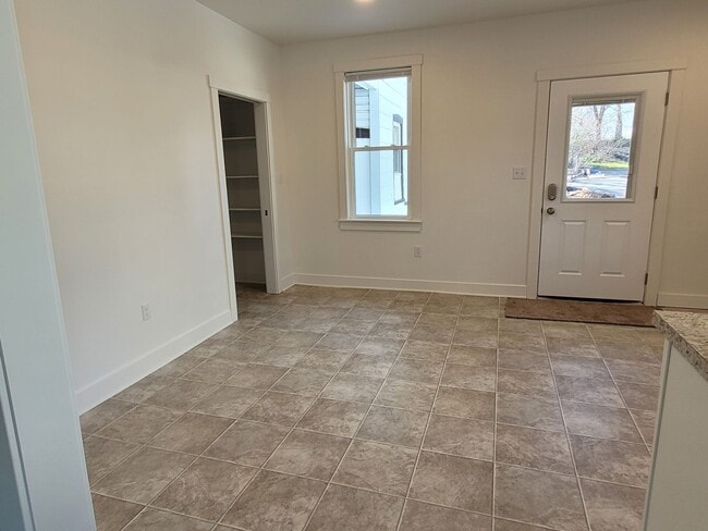 Building Photo - 3 bedroom Conestoga Valley School District