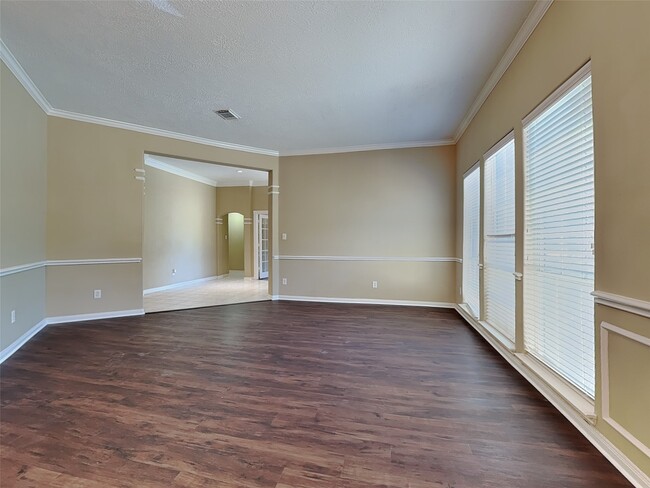 Building Photo - 17302 Lonesome Dove Trail