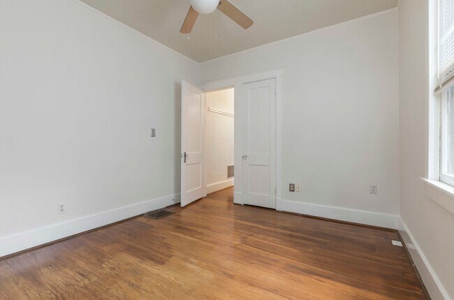 Building Photo - 4527 S 3rd St